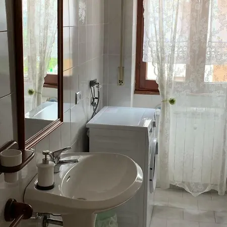 Affittacamere Serravalle Shopping