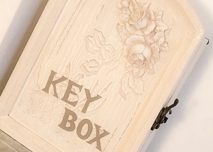 招待所 Affittacamere Serravalle Shopping 塞拉瓦莱·斯克里维亚